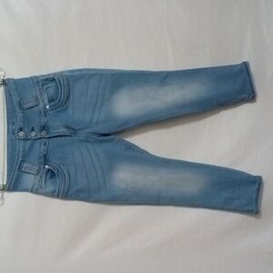 Moda Xpress Stylish High Rise Capri Blue Jeans for Women